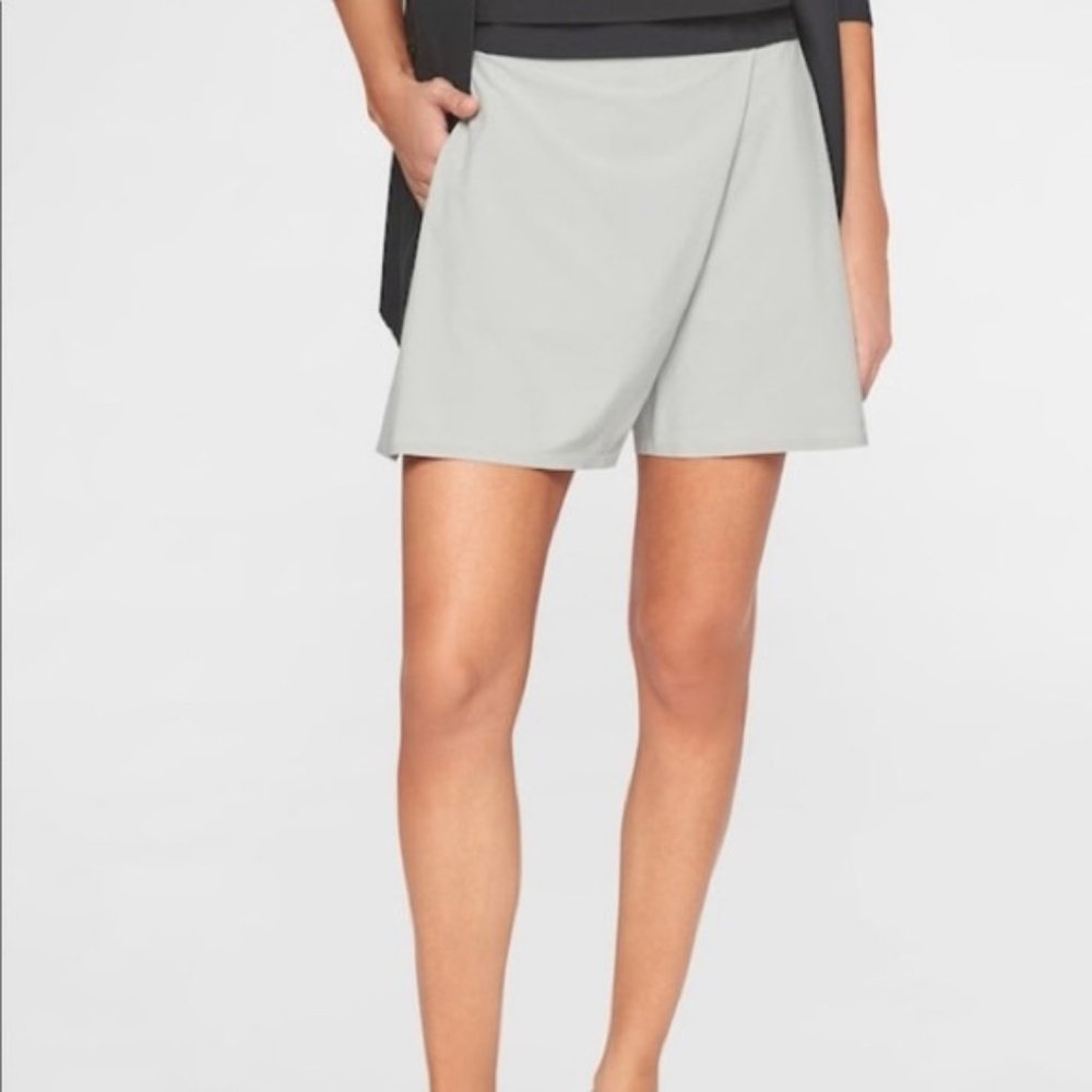 Athleta | Planner Skort Skirted Shorts in Gray I Sz 10